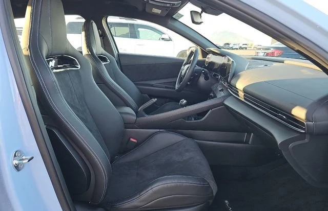 2024 Hyundai Elantra - Image 6 of 9