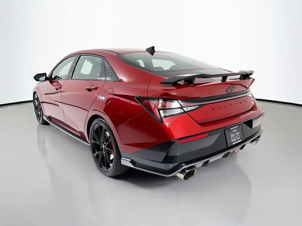 2024 Hyundai Elantra - Image 5 of 12
