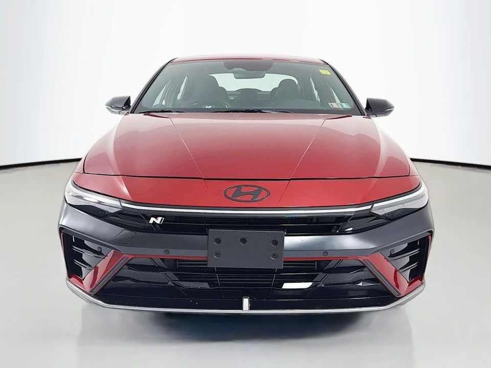 2024 Hyundai Elantra - Image 2 of 12