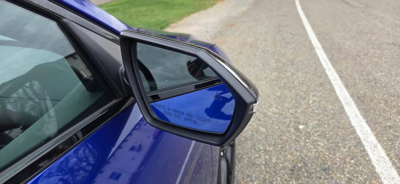 2024 Hyundai Elantra - Image 21 of 31