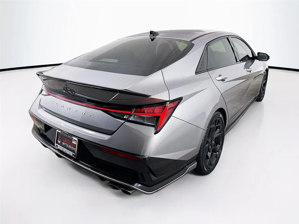 2024 Hyundai Elantra - Image 7 of 21