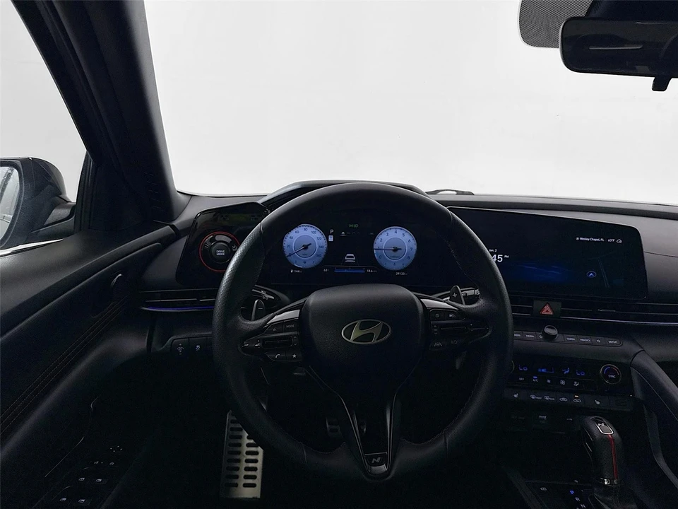 2024 Hyundai Elantra - Image 19 of 21