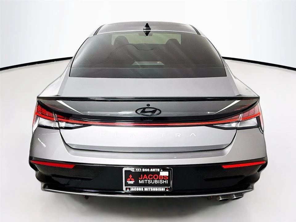2024 Hyundai Elantra - Image 6 of 21