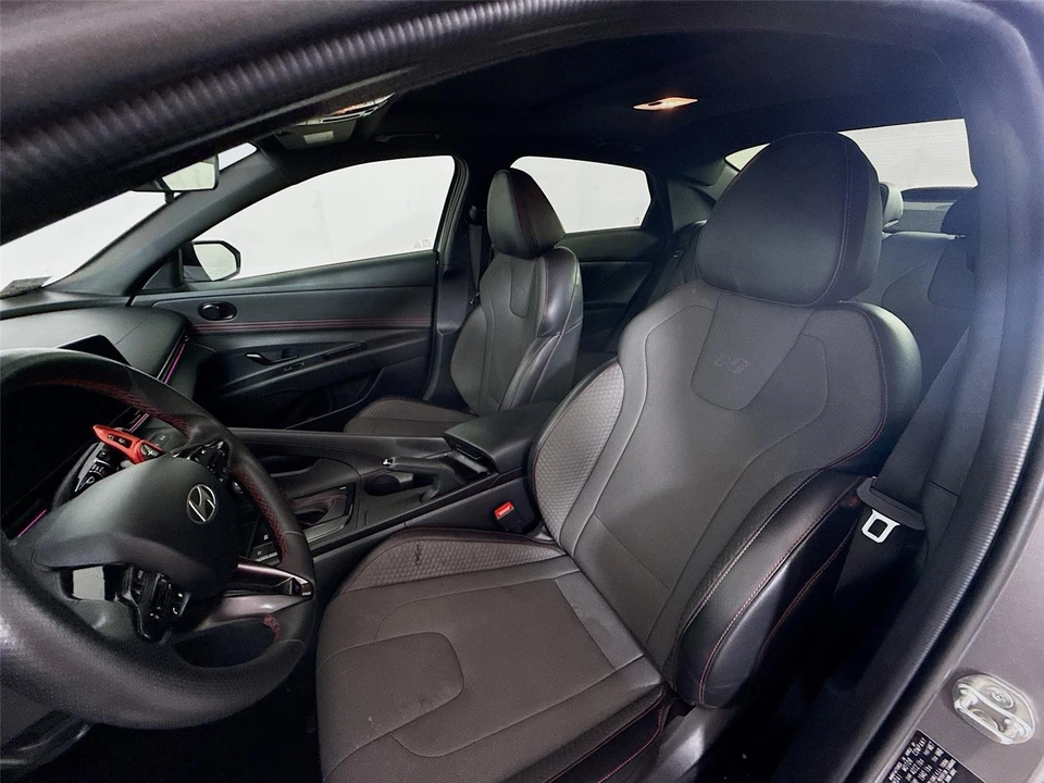 2024 Hyundai Elantra - Image 12 of 14