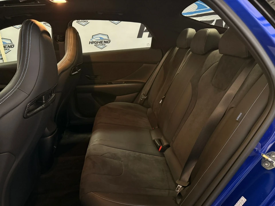 2024 Hyundai Elantra - Image 18 of 21