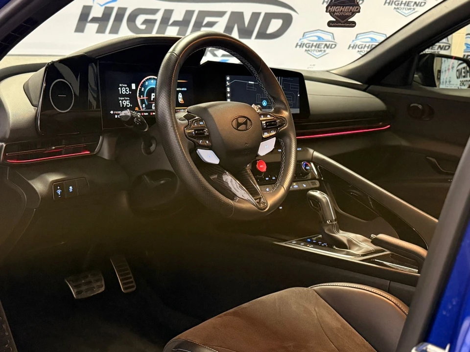 2024 Hyundai Elantra - Image 15 of 21