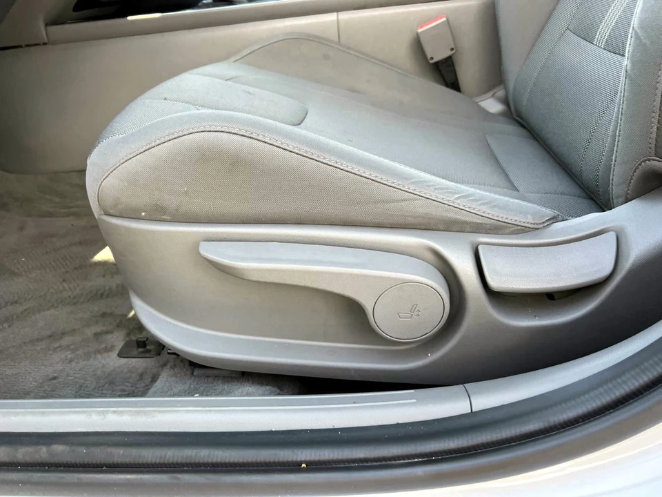 2024 Hyundai Elantra - Image 15 of 21