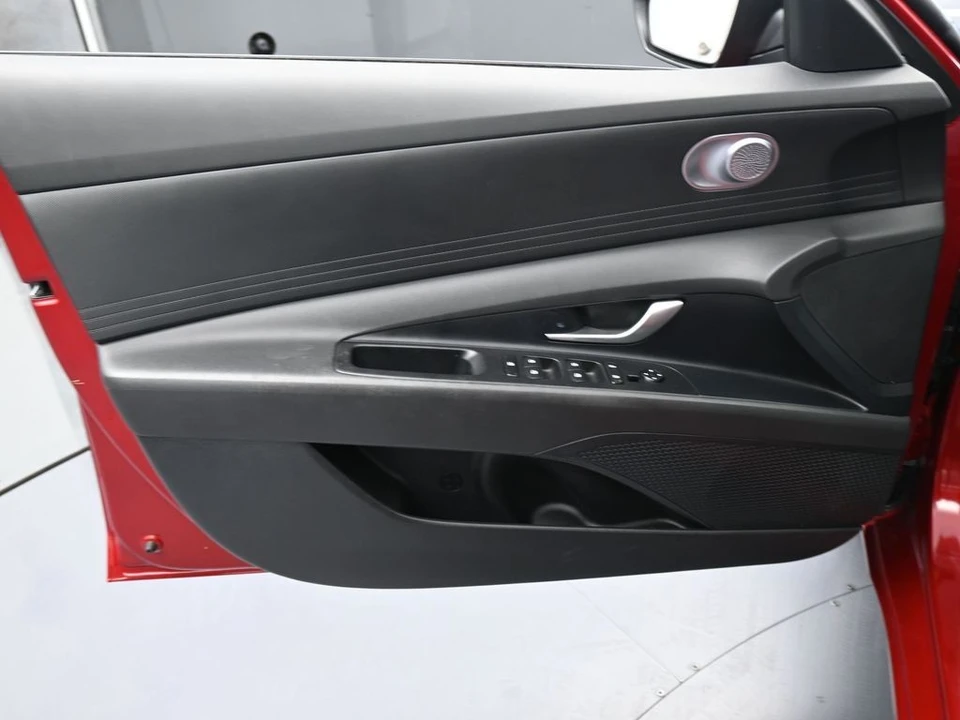 2024 Hyundai Elantra - Image 12 of 12