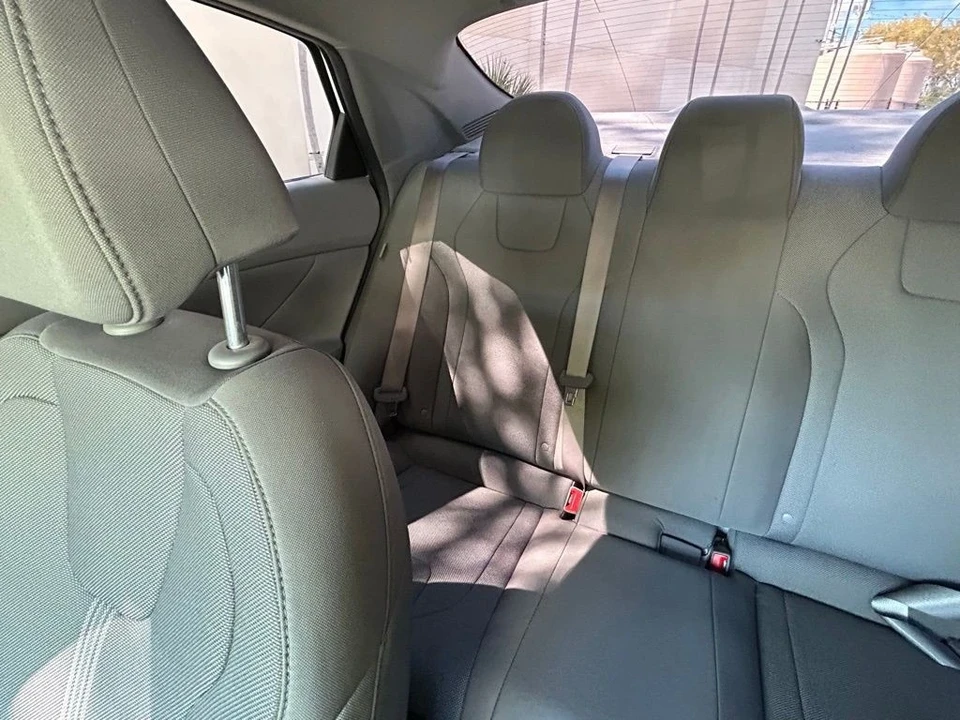 2024 Hyundai Elantra - Image 12 of 12