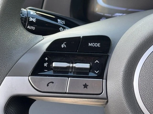 2024 Hyundai Elantra - Image 22 of 30