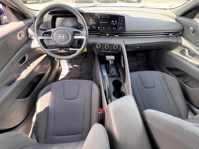 2024 Hyundai Elantra - Image 28 of 30