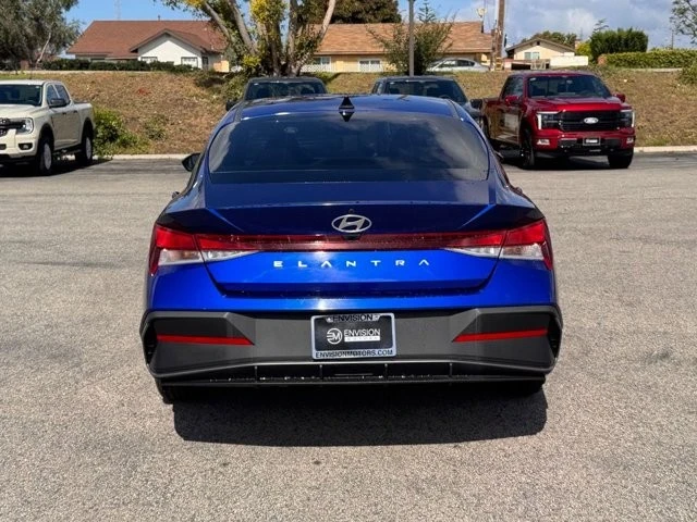 2024 Hyundai Elantra - Image 11 of 21