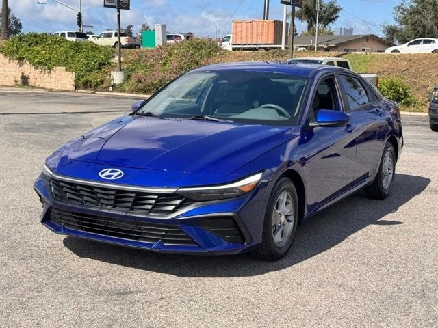 2024 Hyundai Elantra - Image 7 of 30