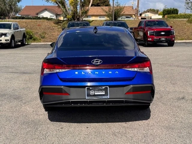 2024 Hyundai Elantra - Image 11 of 30