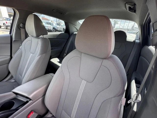 2024 Hyundai Elantra - Image 19 of 30
