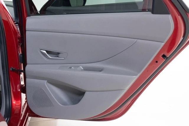2024 Hyundai Elantra - Image 20 of 21