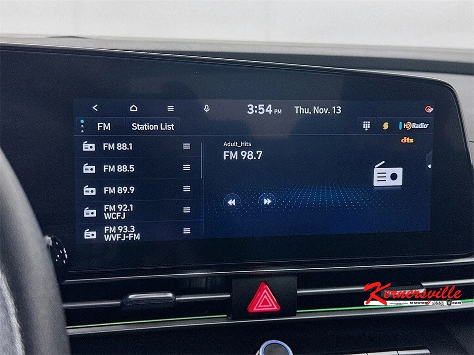 2024 Hyundai Elantra - Image 17 of 21