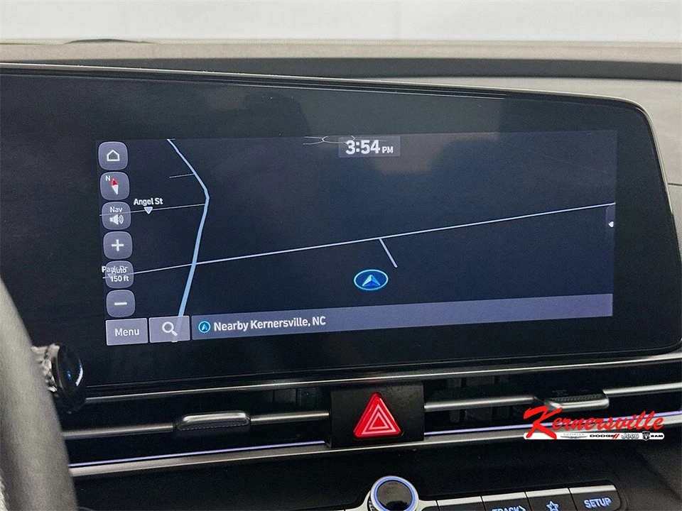 2024 Hyundai Elantra - Image 19 of 21
