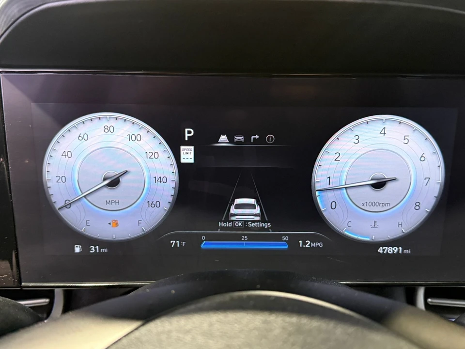 2024 Hyundai Elantra - Image 15 of 21