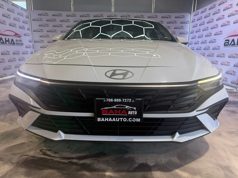 2024 Hyundai Elantra - Image 3 of 21