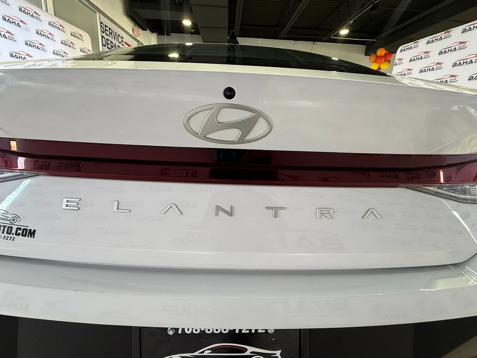 2024 Hyundai Elantra - Image 7 of 21
