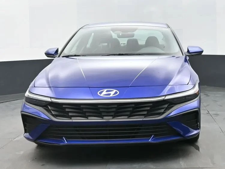 2024 Hyundai Elantra - Image 3 of 12
