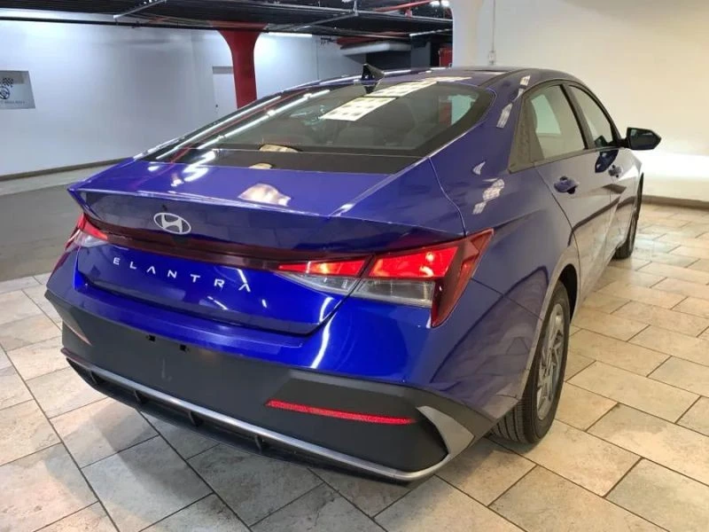 2024 Hyundai Elantra - Image 7 of 12