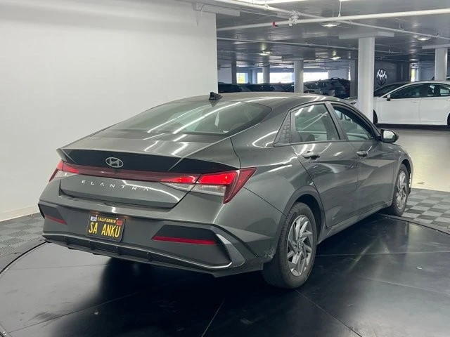 2024 Hyundai Elantra - Image 3 of 7