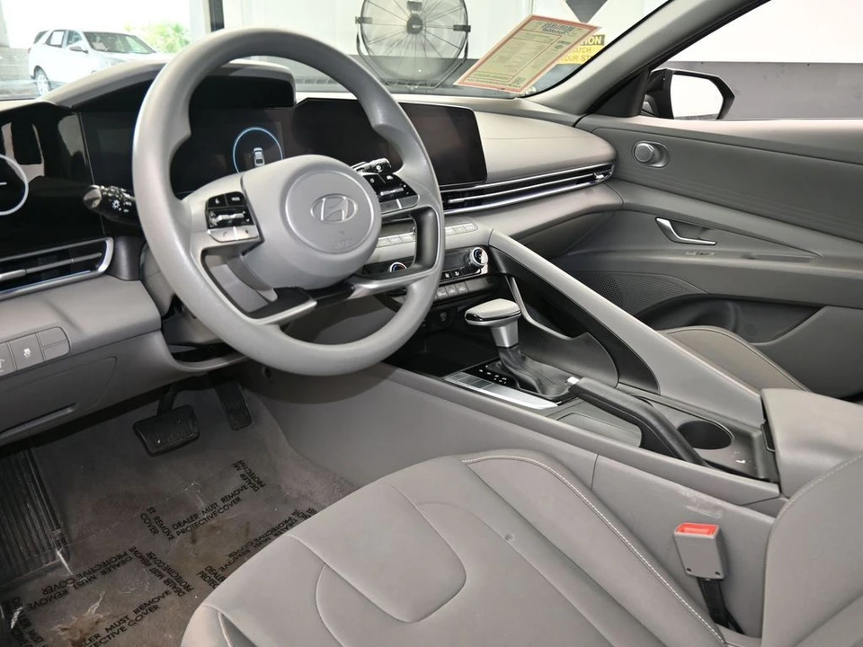 2024 Hyundai Elantra - Image 12 of 12