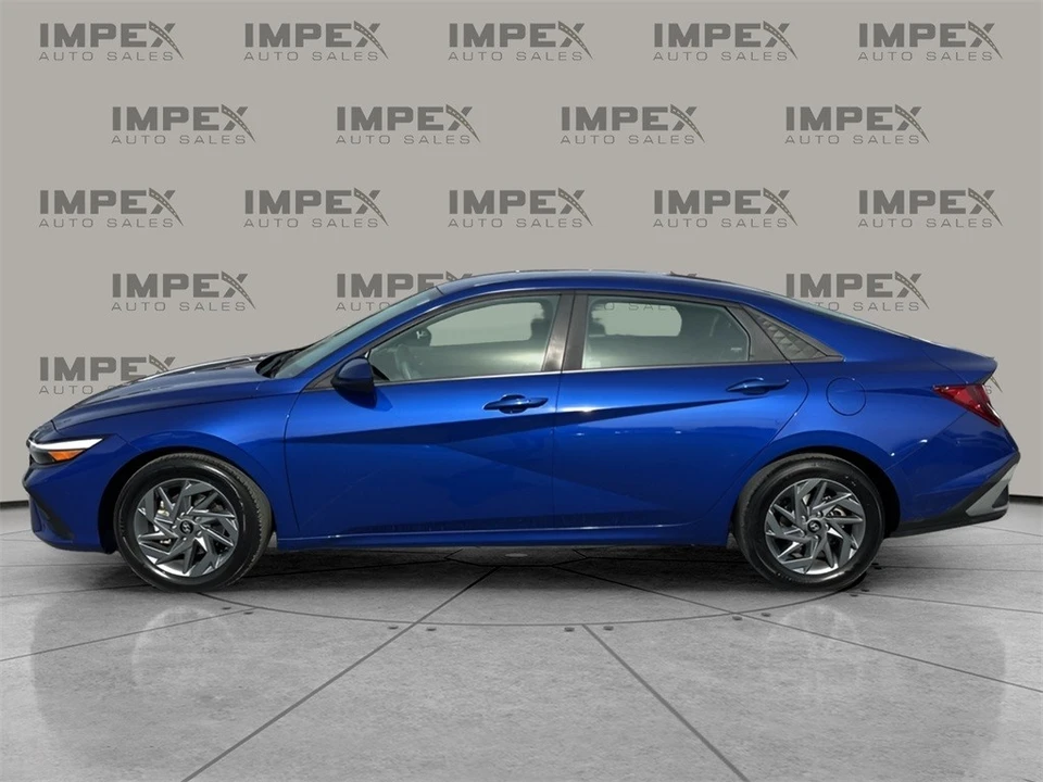 2024 Hyundai Elantra - Image 2 of 12