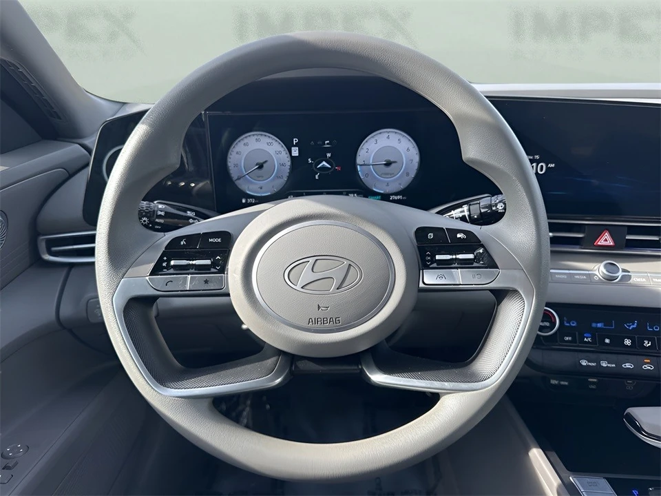 2024 Hyundai Elantra - Image 12 of 12