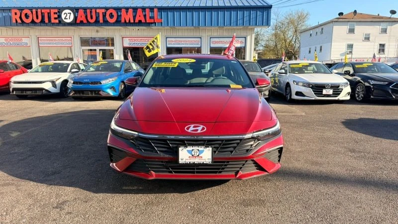 2024 Hyundai Elantra - Image 3 of 12