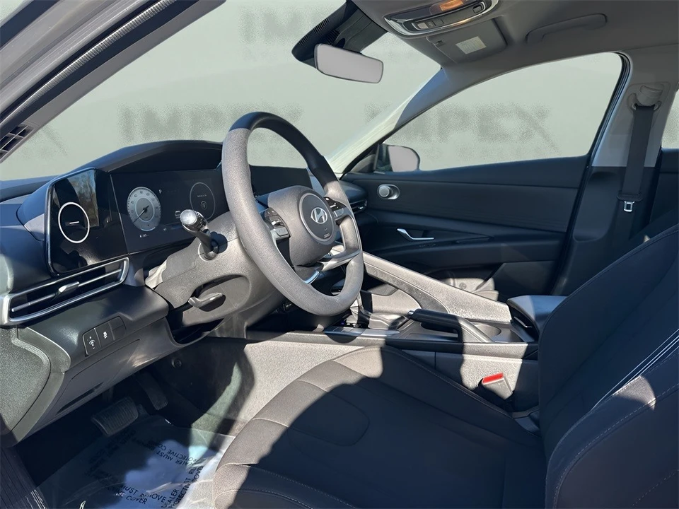 2024 Hyundai Elantra - Image 9 of 12