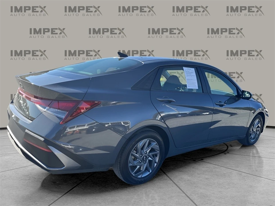2024 Hyundai Elantra - Image 5 of 12