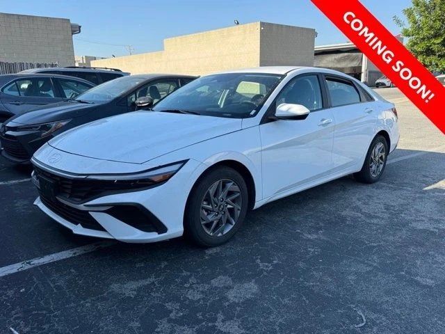 2024 Hyundai Elantra - Image 2 of 9