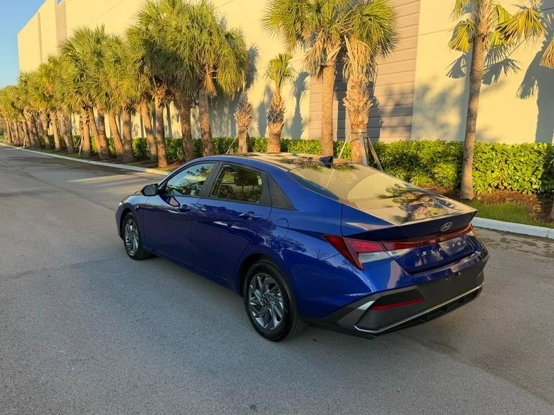 2024 Hyundai Elantra - Image 5 of 20