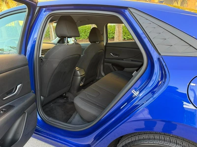 2024 Hyundai Elantra - Image 15 of 20