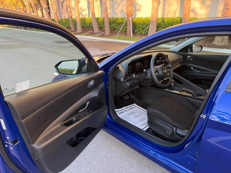 2024 Hyundai Elantra - Image 13 of 20
