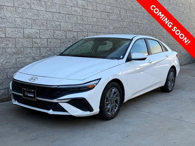 2024 Hyundai Elantra - Image 2 of 9