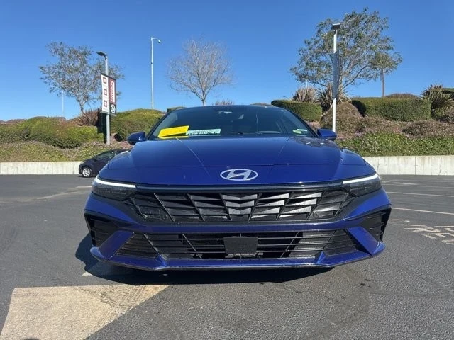 2024 Hyundai Elantra - Image 2 of 12