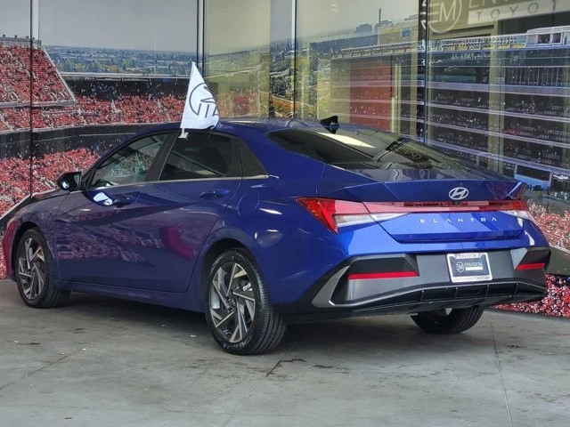 2024 Hyundai Elantra - Image 6 of 12