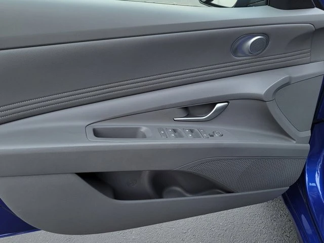 2024 Hyundai Elantra - Image 9 of 12