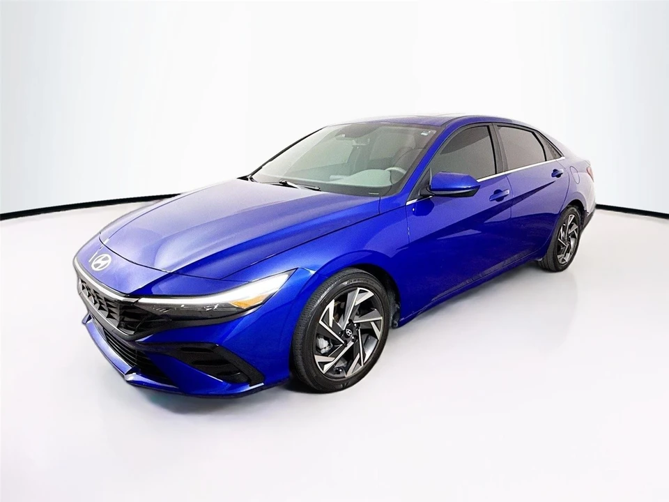 2024 Hyundai Elantra - Image 3 of 21