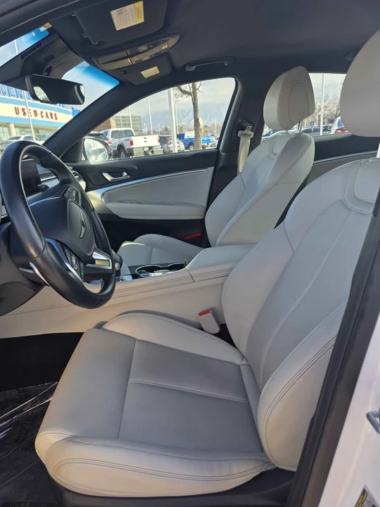 2024 Hyundai Genesis - Image 4 of 7