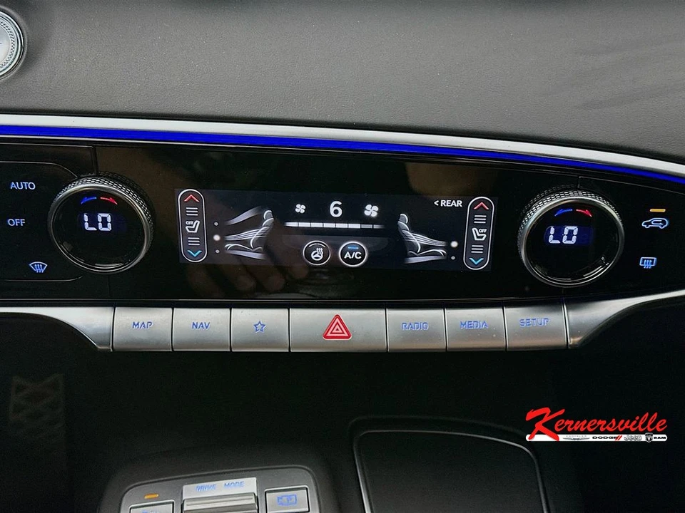 2024 Hyundai Genesis - Image 19 of 24