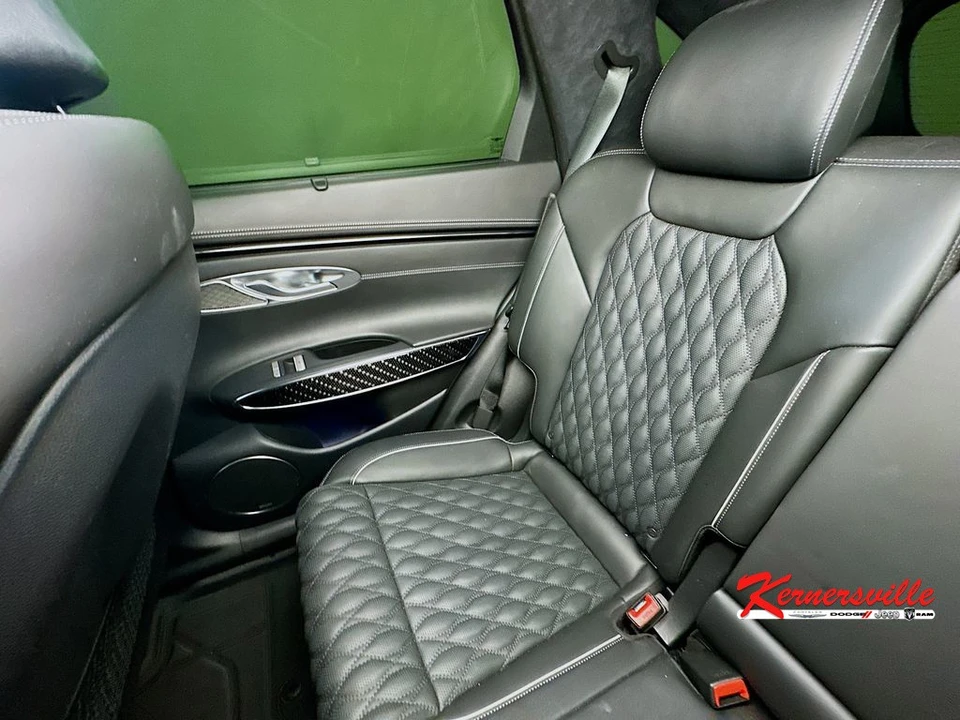 2024 Hyundai Genesis - Image 13 of 24