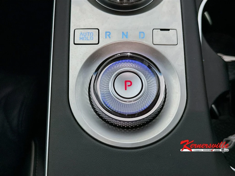 2024 Hyundai Genesis - Image 17 of 24