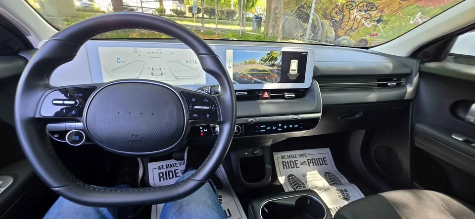 2024 Hyundai Ioniq 5 - Image 9 of 20