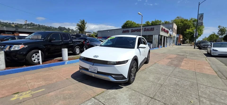 2024 Hyundai Ioniq 5 - Image 5 of 20