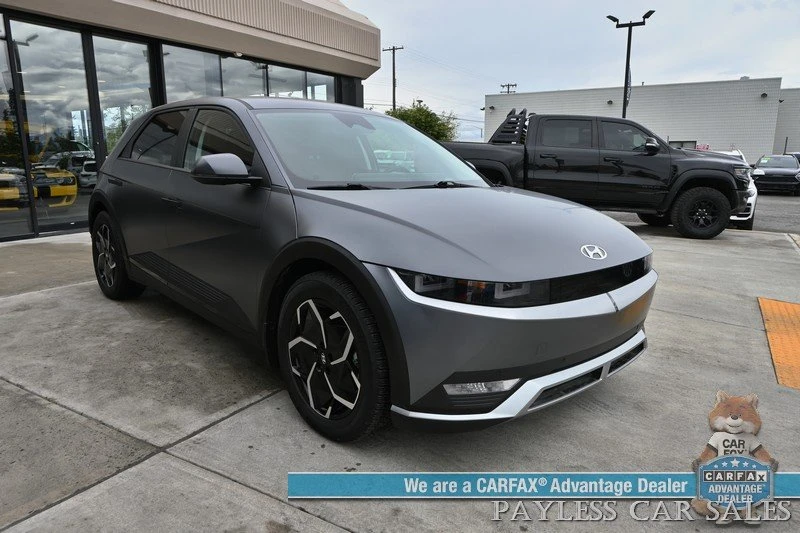 2024 Hyundai Ioniq 5 - Image 8 of 20